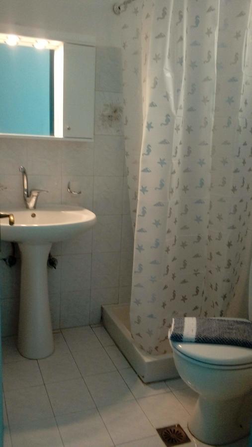 Yellow House ラッシ エクステリア 写真